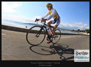 leonie periault leonie periault