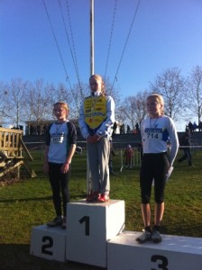 podium-benjamines-cross-2012